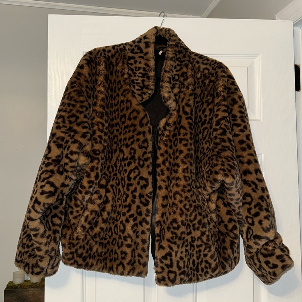 Free People Faux Fur Leopard Bomber Jacket w Leather Trim